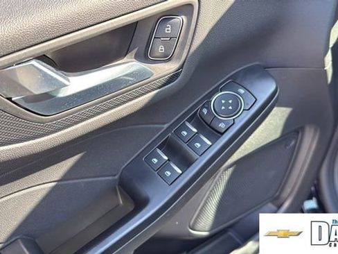 Used 2025 Ford Escape ST-Line FWD image 15