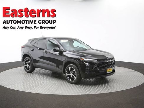 Used 2024 Chevrolet Trax RS FWD image 47