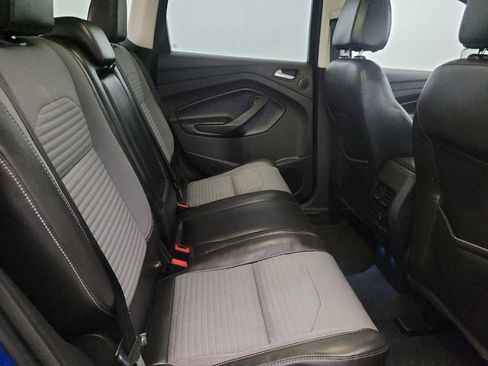 Used 2017 Ford Escape Titanium image 19