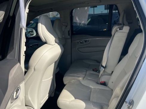 Used 2023 Volvo XC90 T8 Plus w/ Protection Package Premier image 25