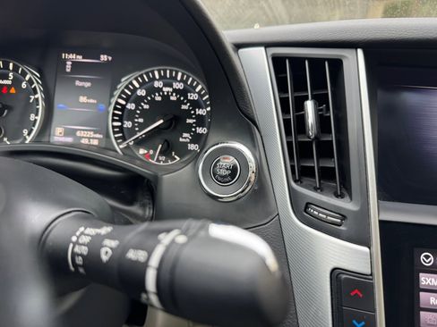 Used 2020 INFINITI Q50 Luxe image 18