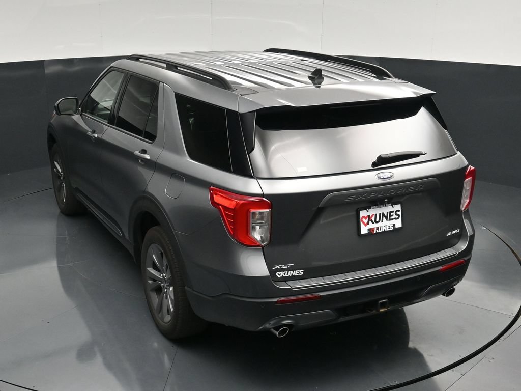 Used 2023 Ford Explorer XLT w/ Equipment Group 202A AWD/4WD image 50