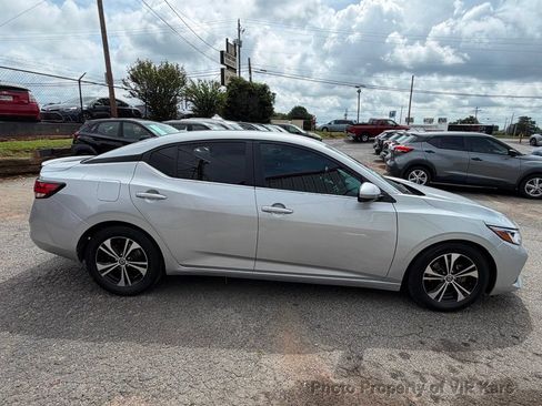 Used 2020 Nissan Sentra SV FWD image 4