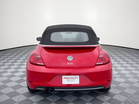 Used 2019 Volkswagen Beetle 2.0T S FWD image 11