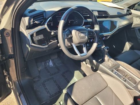 Used 2020 Audi Q3 2.0T Prestige w/ Prestige Package image 12