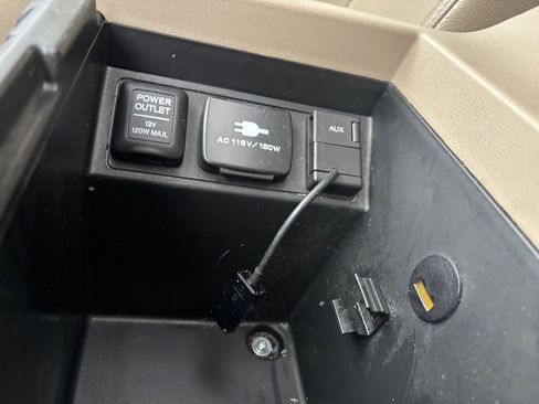 Used 2014 Honda Pilot Touring image 20