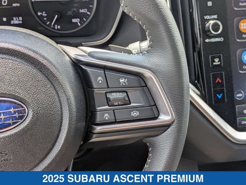 Used 2025 Subaru Ascent Premium AWD/4WD image 18