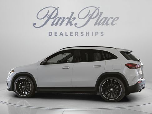 Certified 2023 Mercedes-Benz GLA 250 4MATIC image 9
