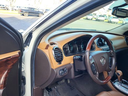 Used 2014 Buick Enclave Leather w/ Trailering Provision Package image 19