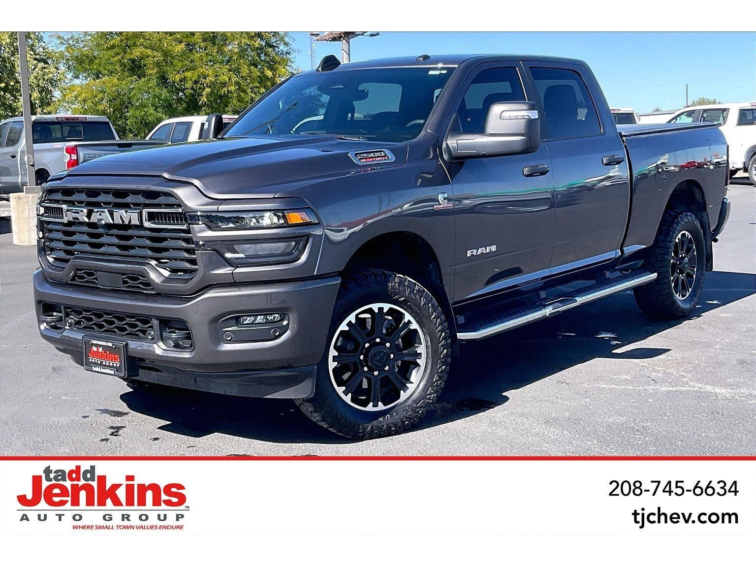 Used 2025 RAM 2500 Big Horn AWD/4WD image 1