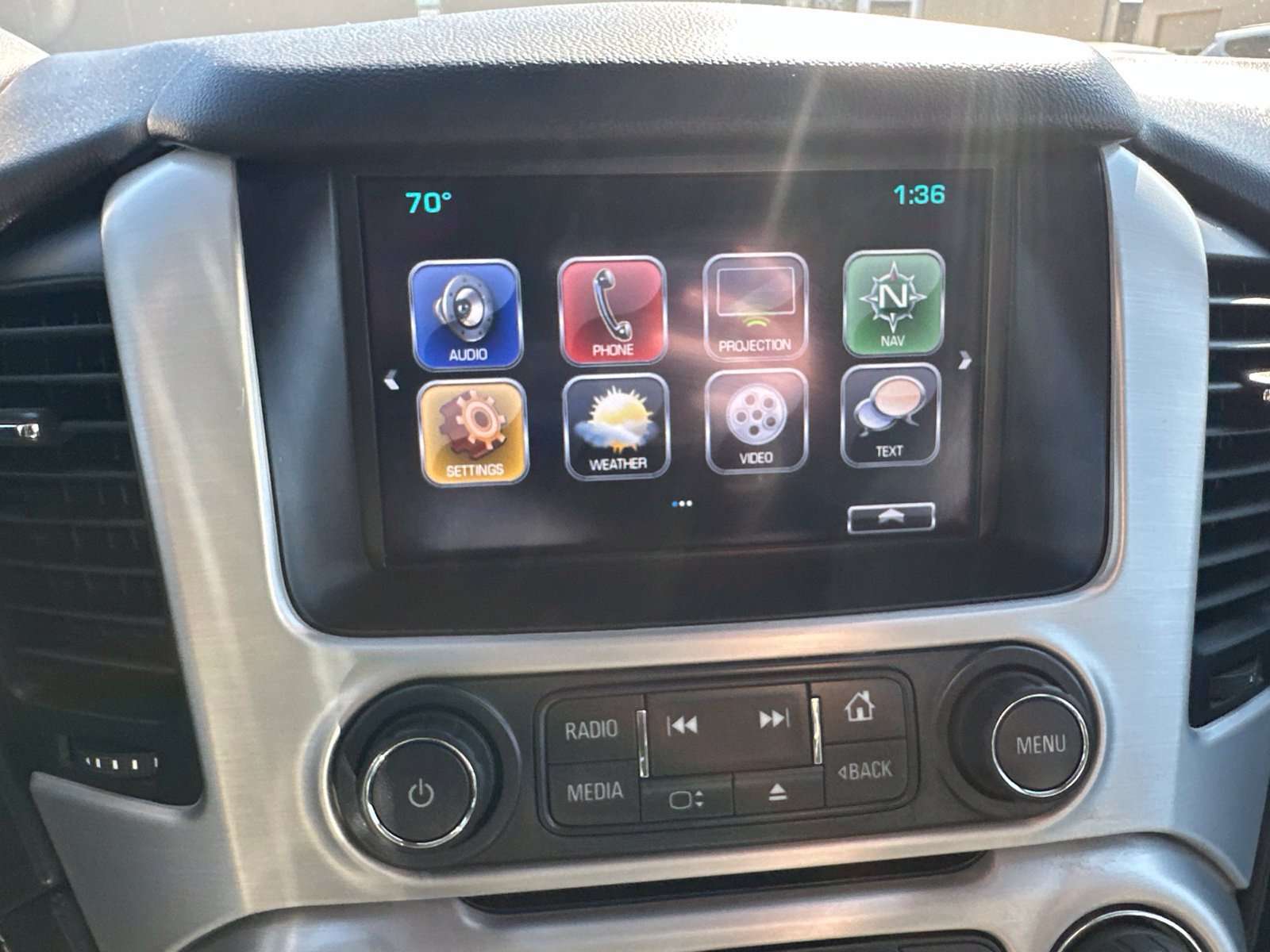 Used 2018 GMC Yukon SLT w/ Open Road Package AWD/4WD image 53