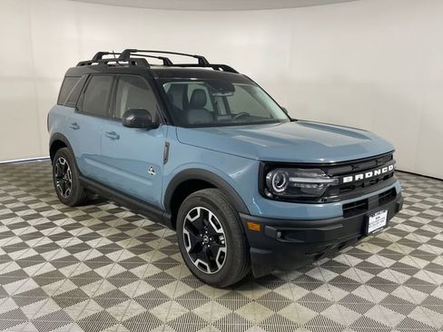 Used 2022 Ford Bronco Sport Outer Banks w/ Tech Package AWD/4WD image 24