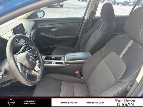 Certified 2023 Nissan Sentra SV FWD image 24