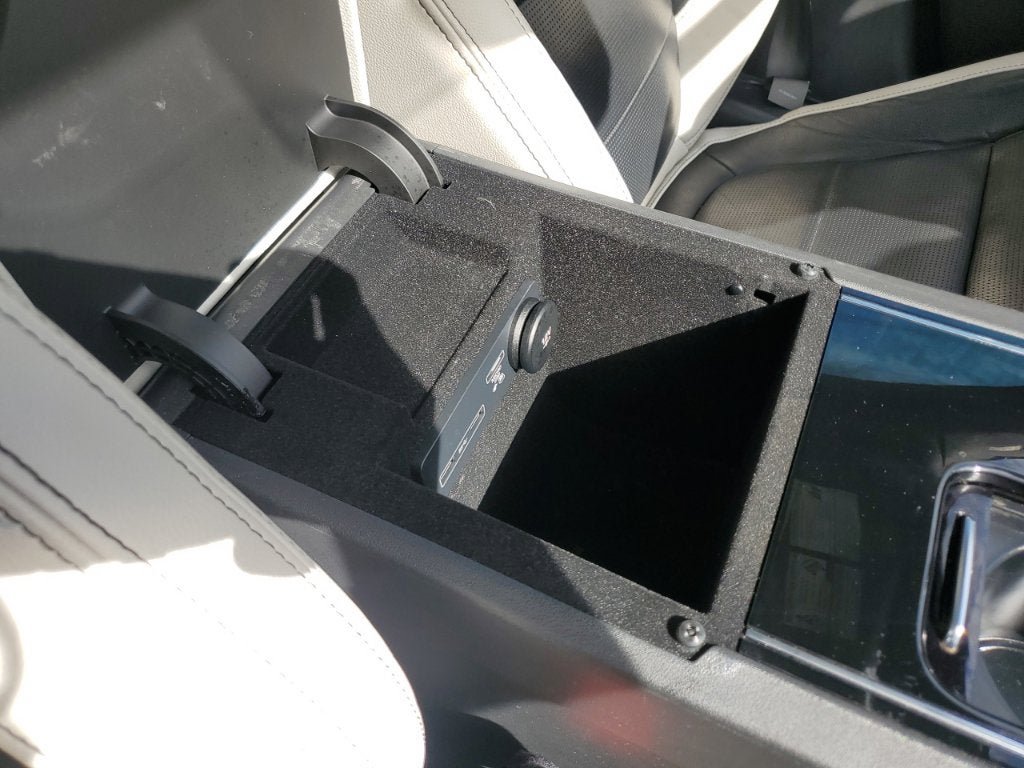Used 2019 Jaguar F-PACE S AWD/4WD image 47