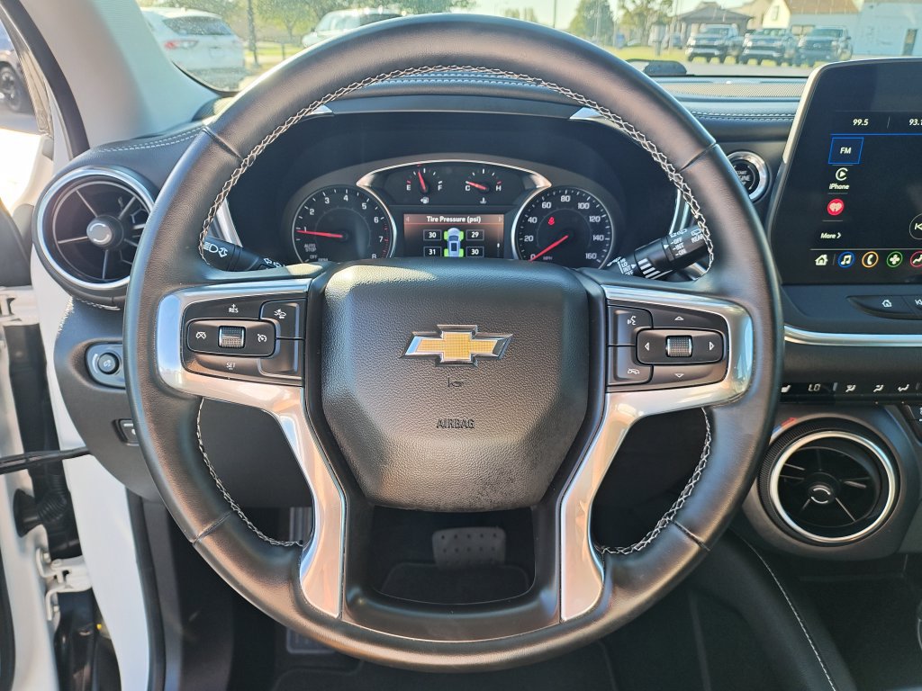 Used 2024 Chevrolet Blazer LT FWD image 17