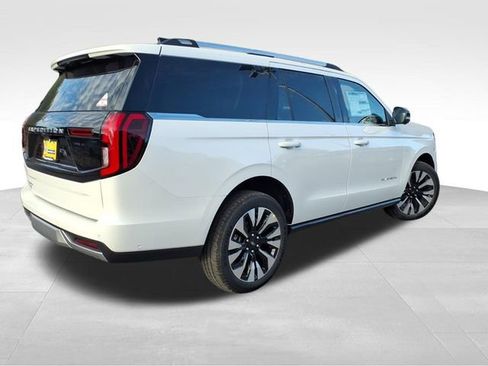 New 2025 Ford Expedition Platinum w/ Platinum Ultimate Package image 10