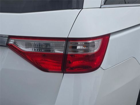 Used 2012 Honda Odyssey EX-L image 12