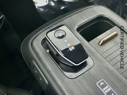 Certified 2023 Nissan Ariya FWD image 18