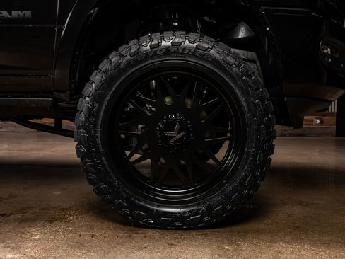 Used 2026 RAM 2500 Limited image 12