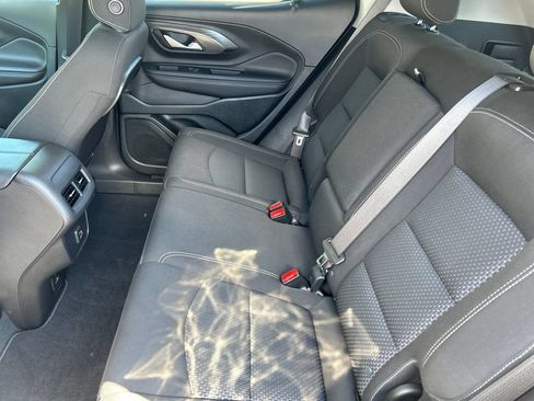 Used 2022 GMC Terrain SLE w/ Driver Convenience Package AWD/4WD image 14