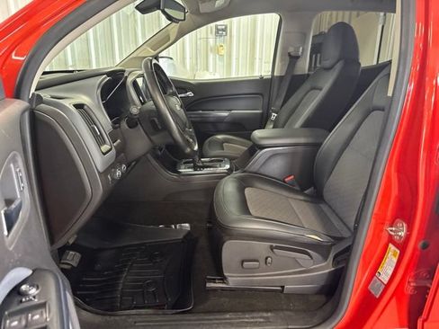 Used 2016 Chevrolet Colorado Z71 AWD/4WD image 40