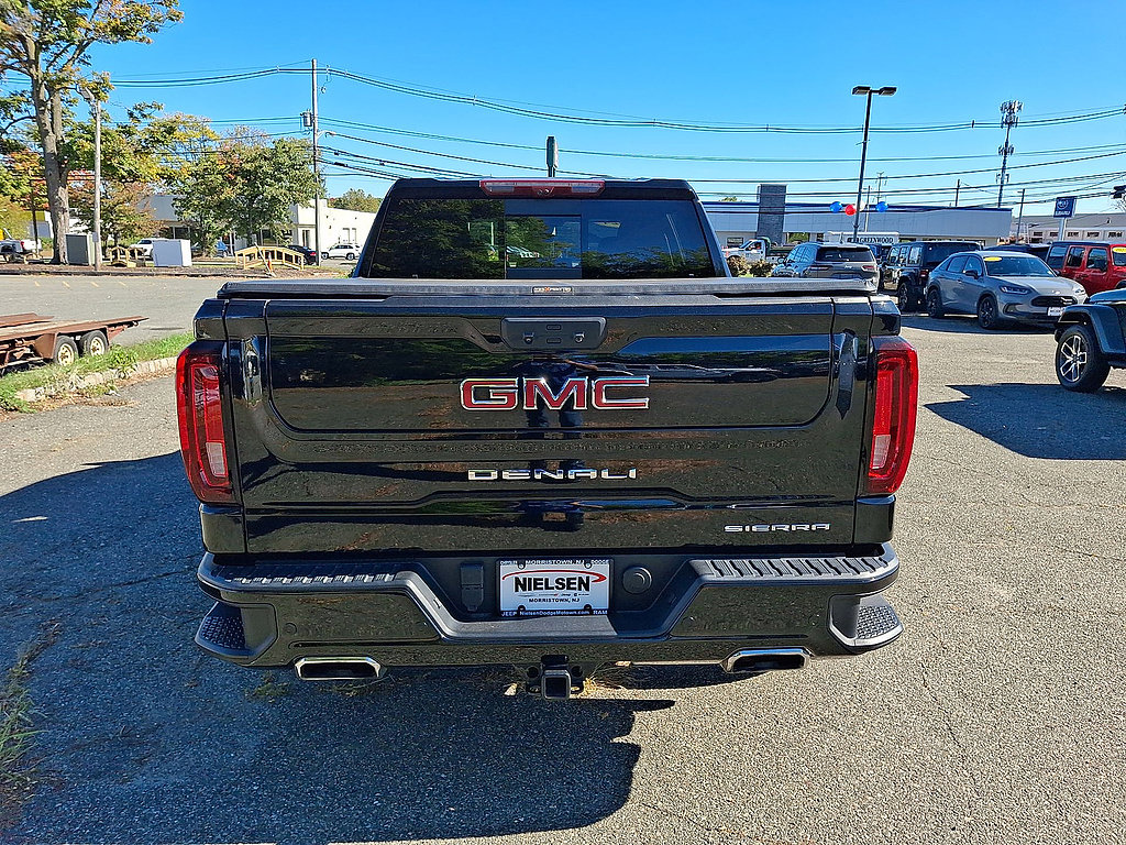 Used 2024 GMC Sierra 1500 Denali w/ Denali Reserve Package AWD/4WD image 7