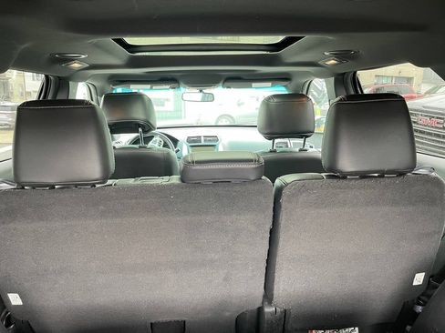 Used 2014 Ford Explorer Sport w/ Equipment Group 401A AWD/4WD image 9