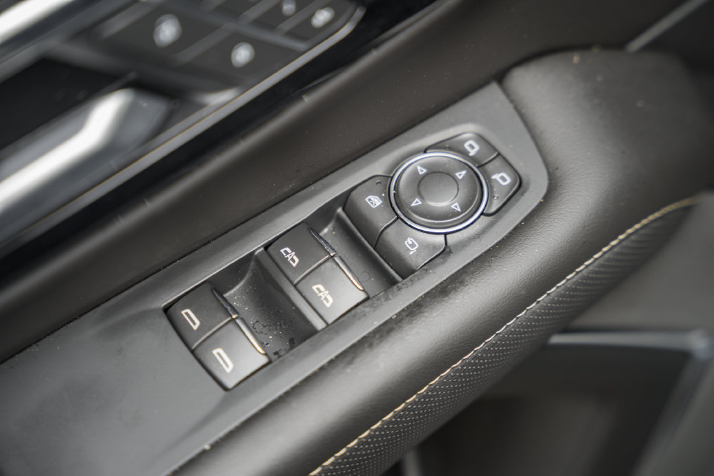 Used 2026 Chevrolet Tahoe Premier AWD/4WD image 42