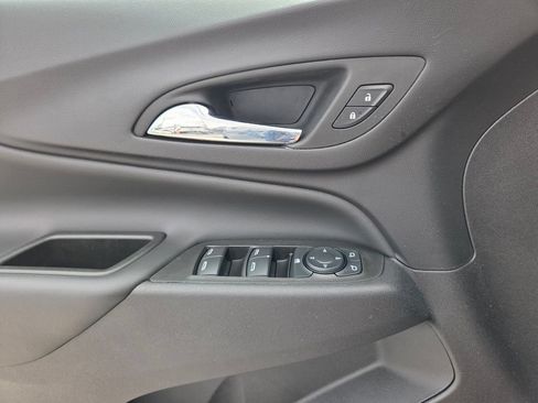 Certified 2024 Chevrolet Equinox LT FWD image 23