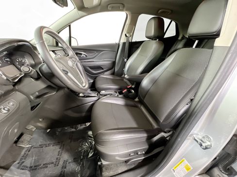 Used 2018 Buick Encore Sport Touring FWD image 20