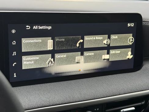 Certified 2025 Nissan Kicks SV image 18