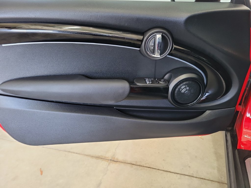 Used 2023 MINI Cooper SE FWD image 14