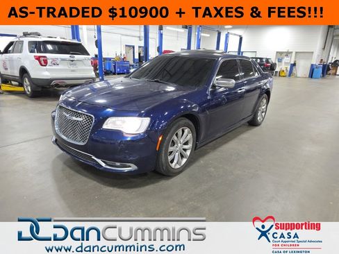 Used 2015 Chrysler 300 C Platinum image 1