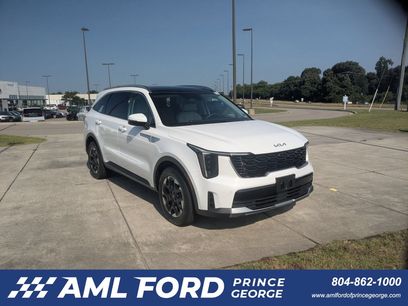 Used 2024 Kia Sorento S w/ Panoramic Sunroof Package