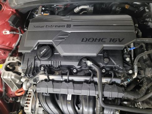 Used 2023 Hyundai Elantra SEL w/ Convenience Package image 30