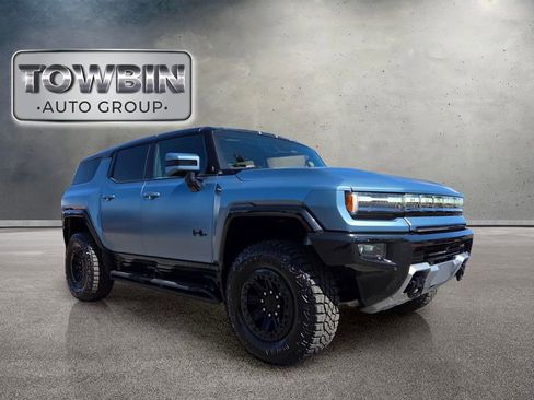 Used 2024 GMC Hummer EV 3X w/ Omega Edition AWD/4WD image 3