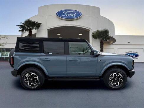 Certified 2022 Ford Bronco Outer Banks image 5