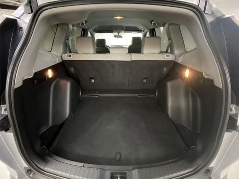 Used 2019 Honda CR-V LX image 23