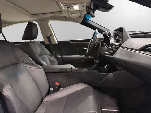 Used 2023 Lexus ES 350 w/ Premium Package image 14