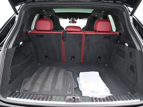 Used 2023 Porsche Cayenne GTS AWD/4WD image 22