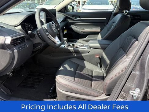 New 2026 Nissan Altima 2.5 SR FWD image 17