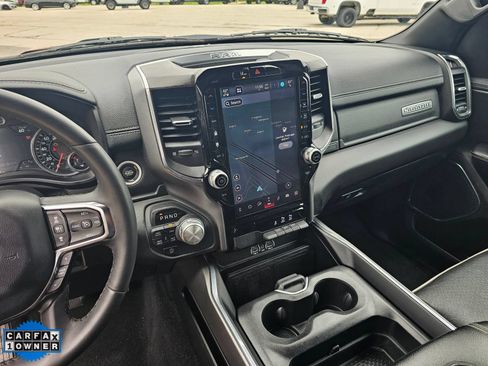 Used 2025 RAM 1500 Laramie AWD/4WD image 22