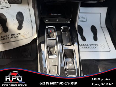 Used 2023 Chevrolet Bolt EUV LT w/ Comfort Package FWD image 14
