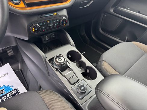 Used 2023 Ford Bronco Sport Badlands image 33