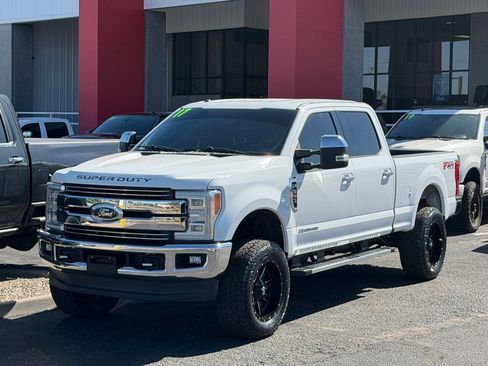 Used 2017 Ford F350 Lariat w/ Chrome Package AWD/4WD image 39
