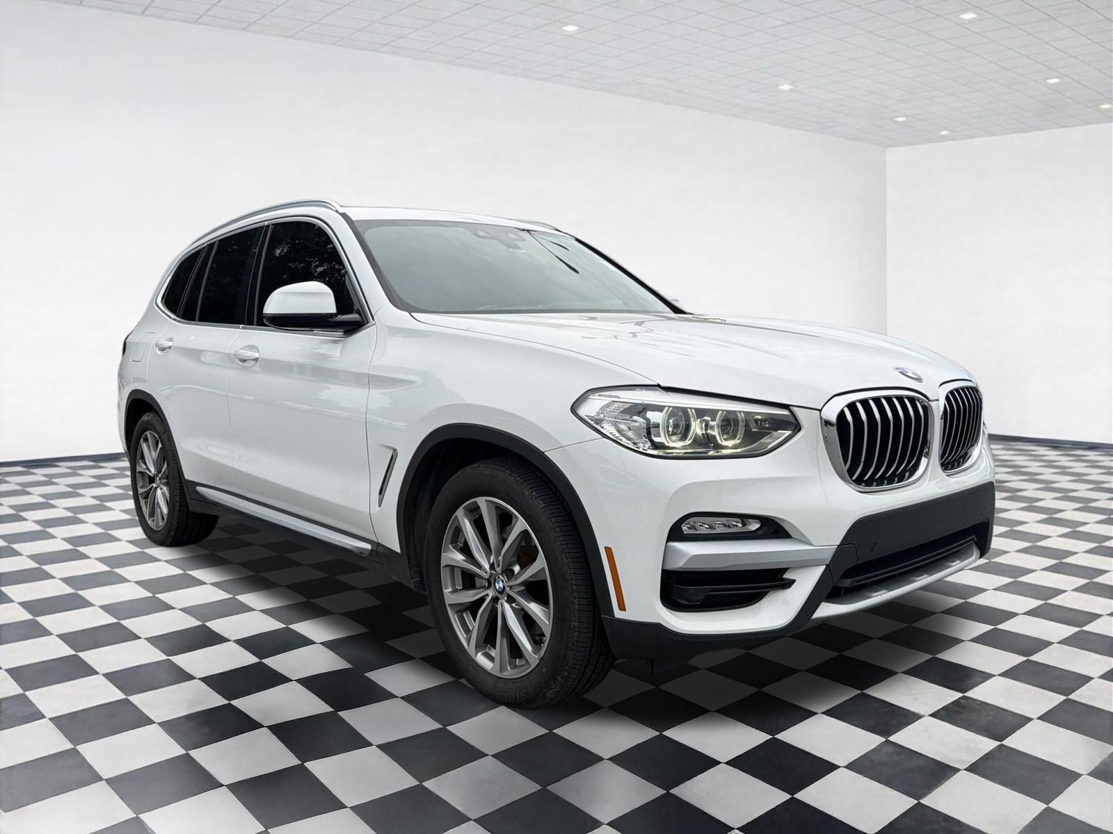 Used 2019 BMW X3 xDrive30i w/ Convenience Package AWD/4WD image 3
