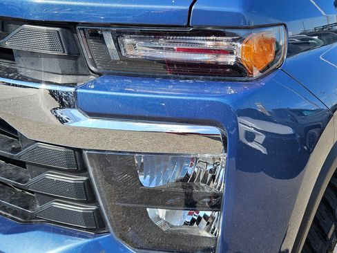 Used 2025 Chevrolet Silverado 3500 LT w/ All Star Edition AWD/4WD image 10