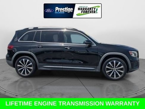 Used 2021 Mercedes-Benz GLB 250 4MATIC image 4