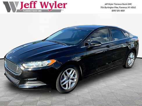 Used 2016 Ford Fusion SE FWD image 1