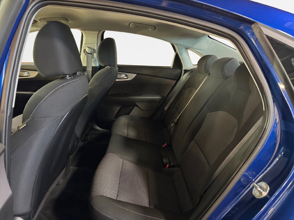 Certified 2023 Kia Forte LXS w/ LXS Technology Package FWD image 24